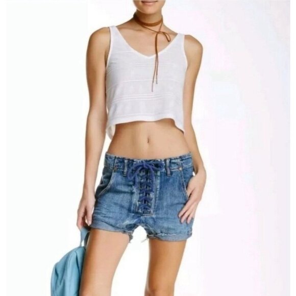 NEW! One Teaspoon Super Freaks Lace Up Cut Off Jean Shorts SZ 32 - Picture 3 of 11